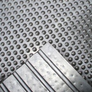 Rubber stable mat 6x4ft 12mm